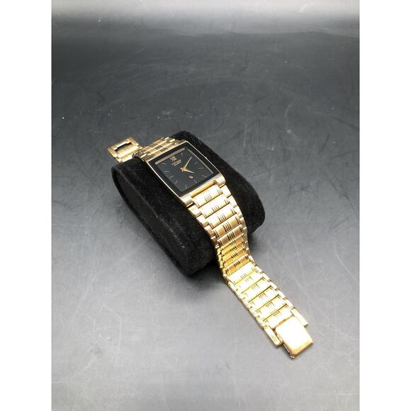 Classic Men’s Citizen Black Dial Gold Tone Rectangle Case Quartz Bracelet Watch main image 6
